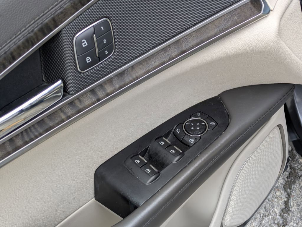 Used 2018 Lincoln MKX Reserve w/ Lincoln MKX Climate Package image 10