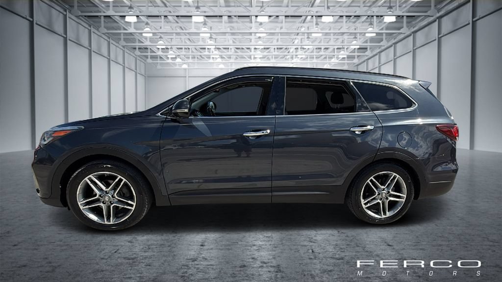 Used 2018 Hyundai Santa Fe FWD image 2