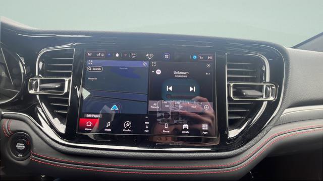 Certified 2025 Dodge Durango GT image 15