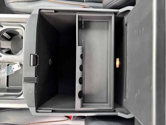 New 2026 Ford F250 Lariat image 26