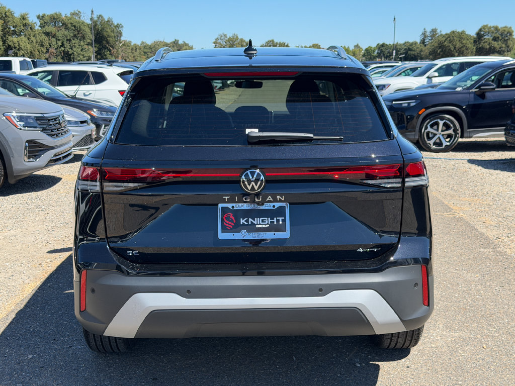 New 2026 Volkswagen Tiguan SE AWD/4WD image 8