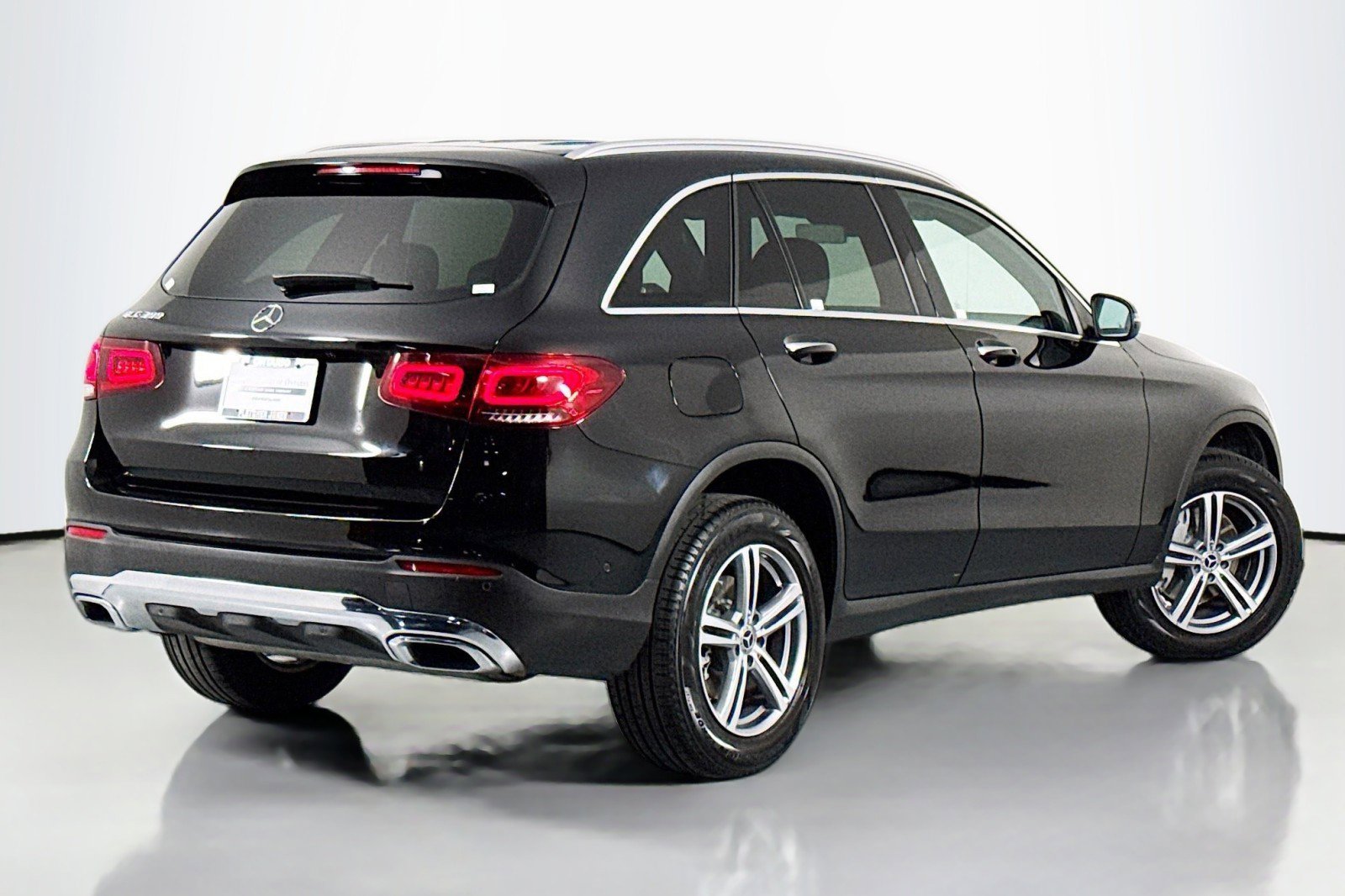 Certified 2022 Mercedes-Benz GLC 300 image 12