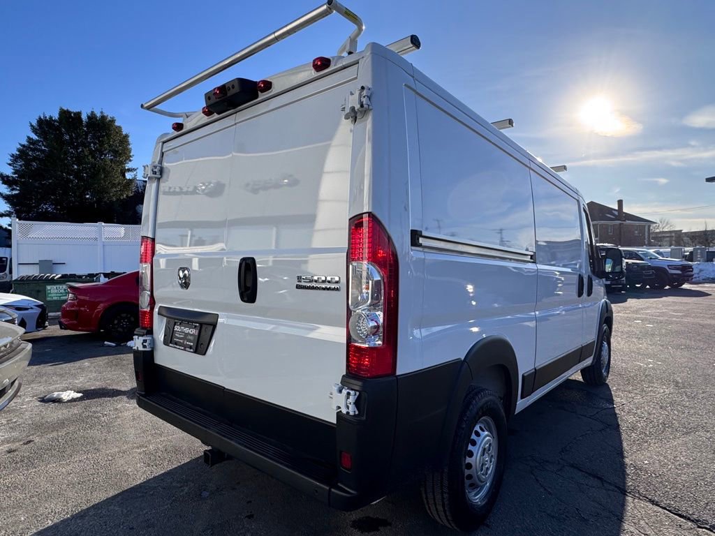 Used 2025 RAM ProMaster 1500 w/ Safety Group FWD image 8