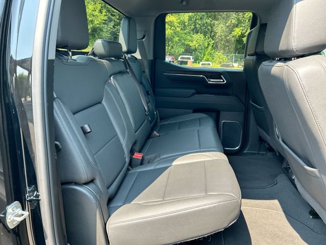 Used 2025 GMC Sierra 1500 SLT AWD/4WD image 26