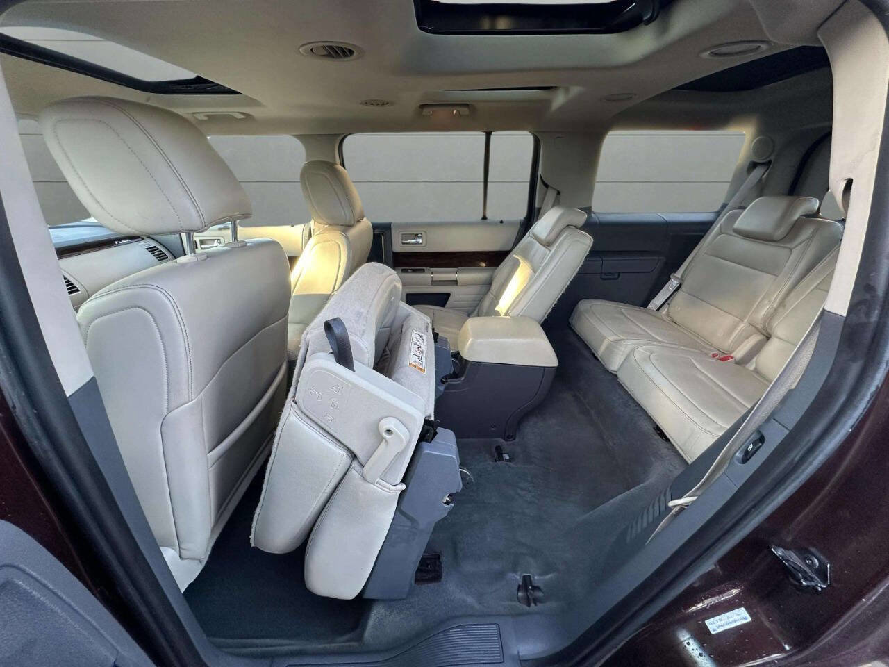 Used 2009 Ford Flex SEL image 30