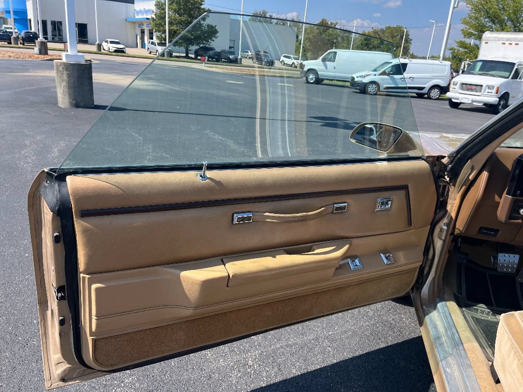 Used 1986 Chevrolet El Camino Base image 30
