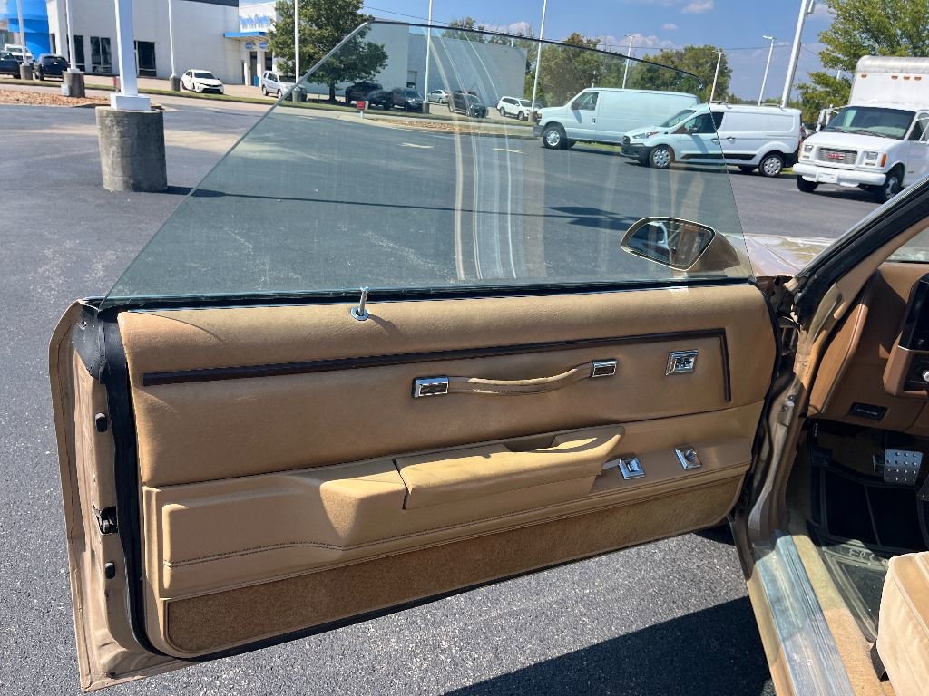 Used 1986 Chevrolet El Camino Base image 30