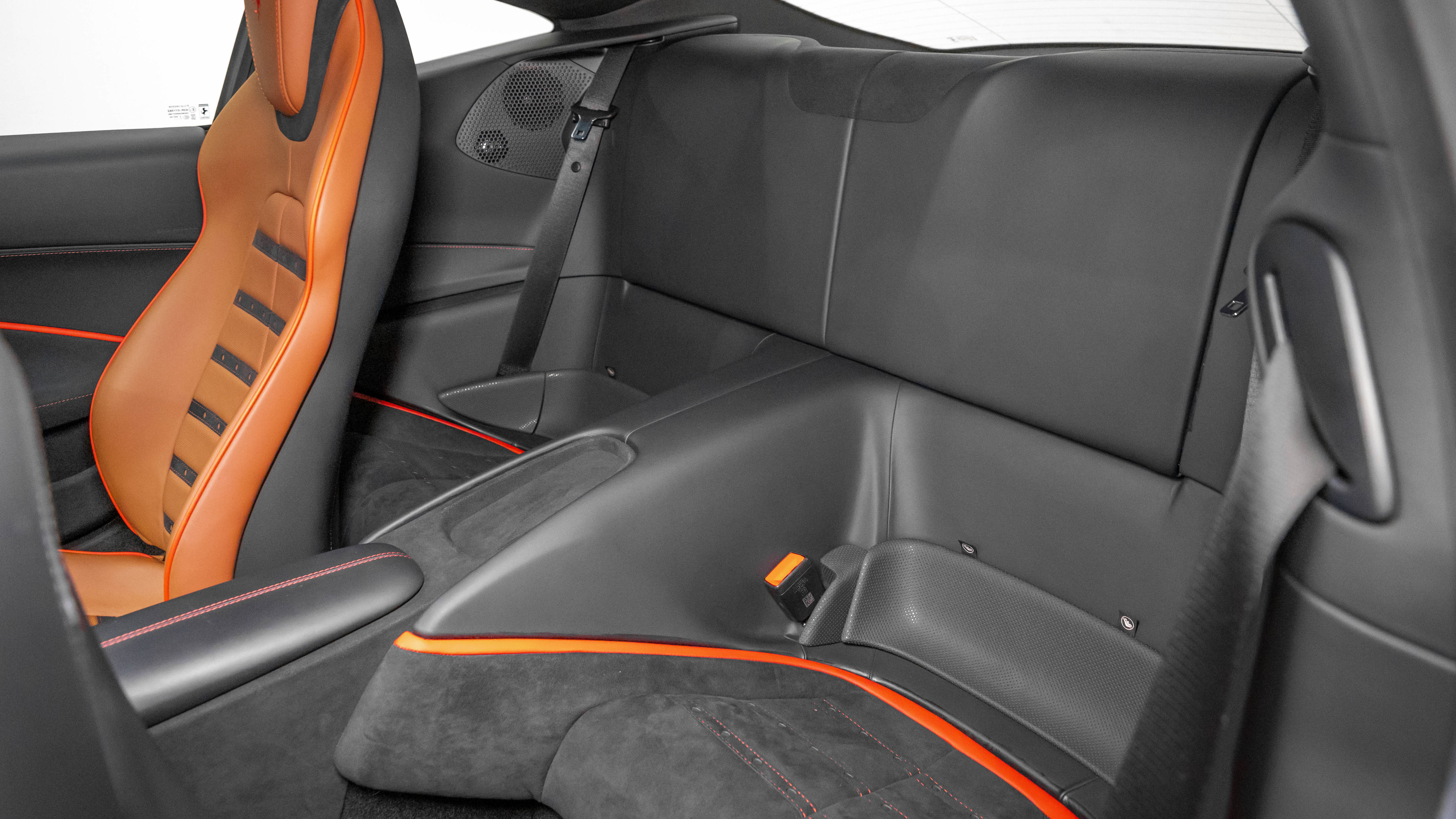 Used 2021 Ferrari Roma RWD image 50