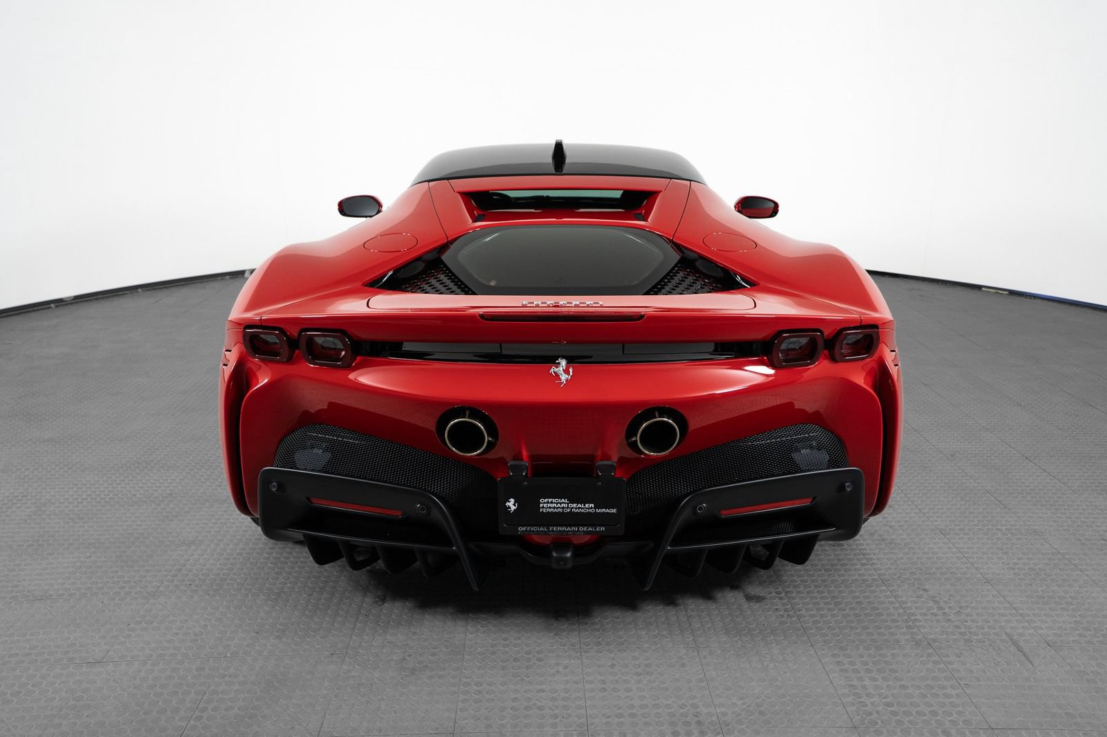 Used 2021 Ferrari SF90 Stradale AWD/4WD image 4