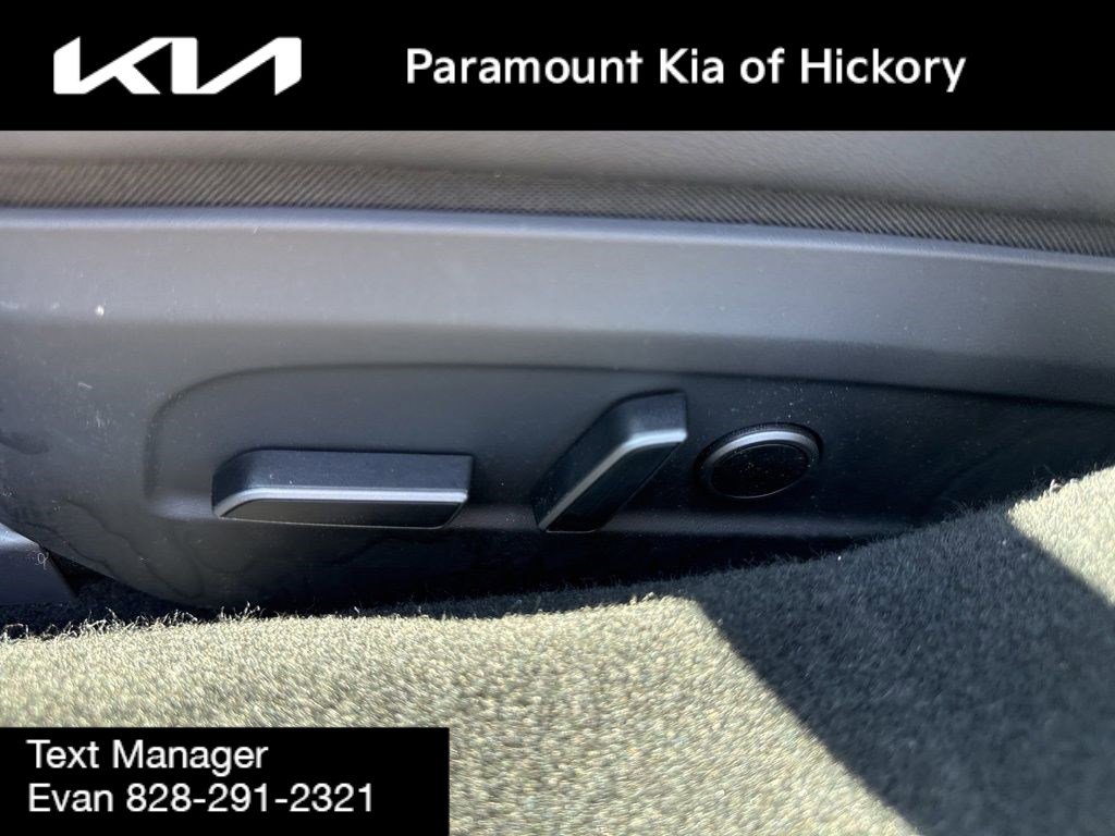 Used 2024 Tesla Model 3 Standard Range image 17