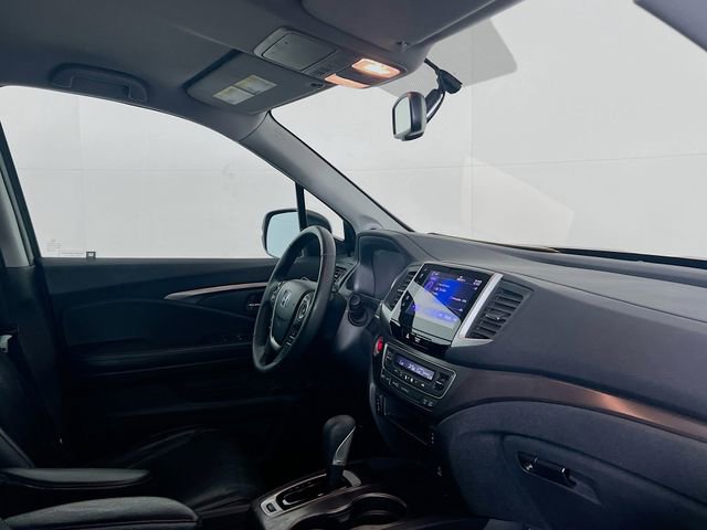 Used 2017 Honda Ridgeline RTL-T image 8