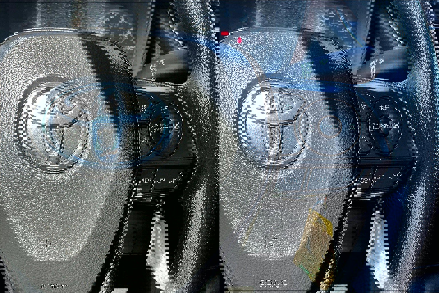 Used 2024 Toyota Corolla LE image 19