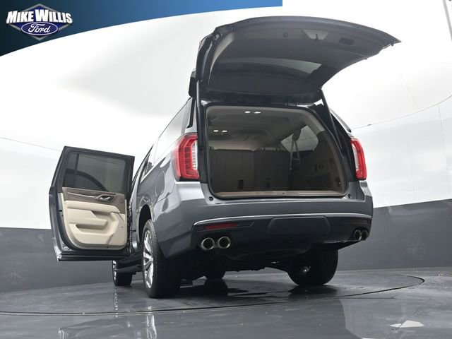 Used 2022 GMC Yukon XL Denali image 30