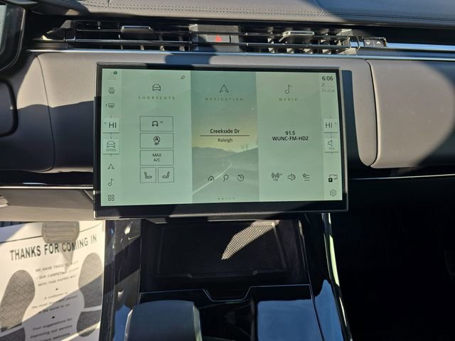 Used 2024 Land Rover Range Rover Sport SE image 21