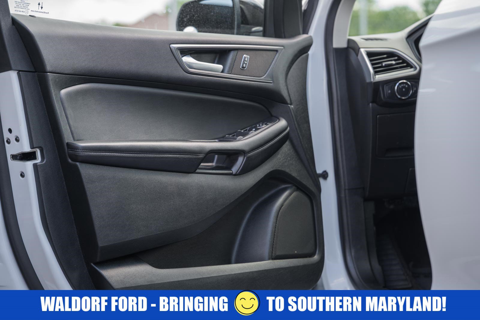 Used 2022 Ford Edge SE w/ Black Appearance Package AWD/4WD image 33