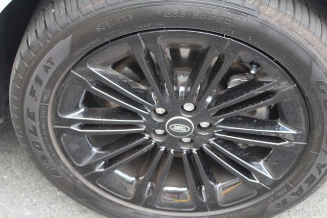 Used 2025 Land Rover Range Rover Evoque S image 9