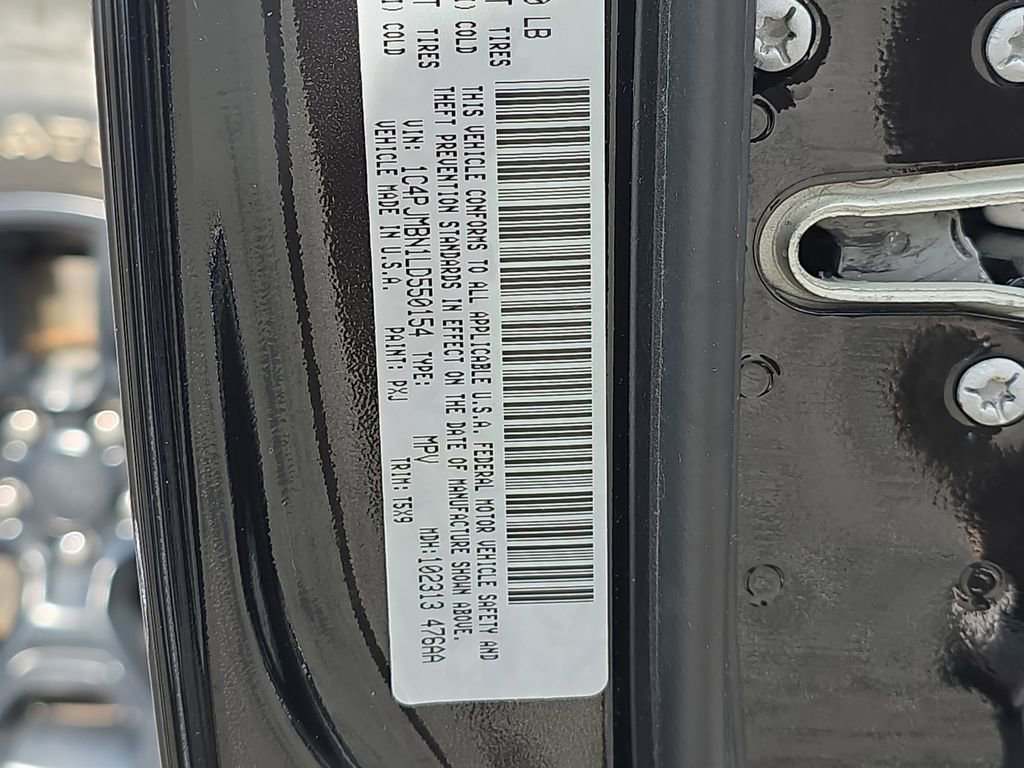 Used 2020 Jeep Cherokee Trailhawk w/ Comfort/Convenience Group image 41