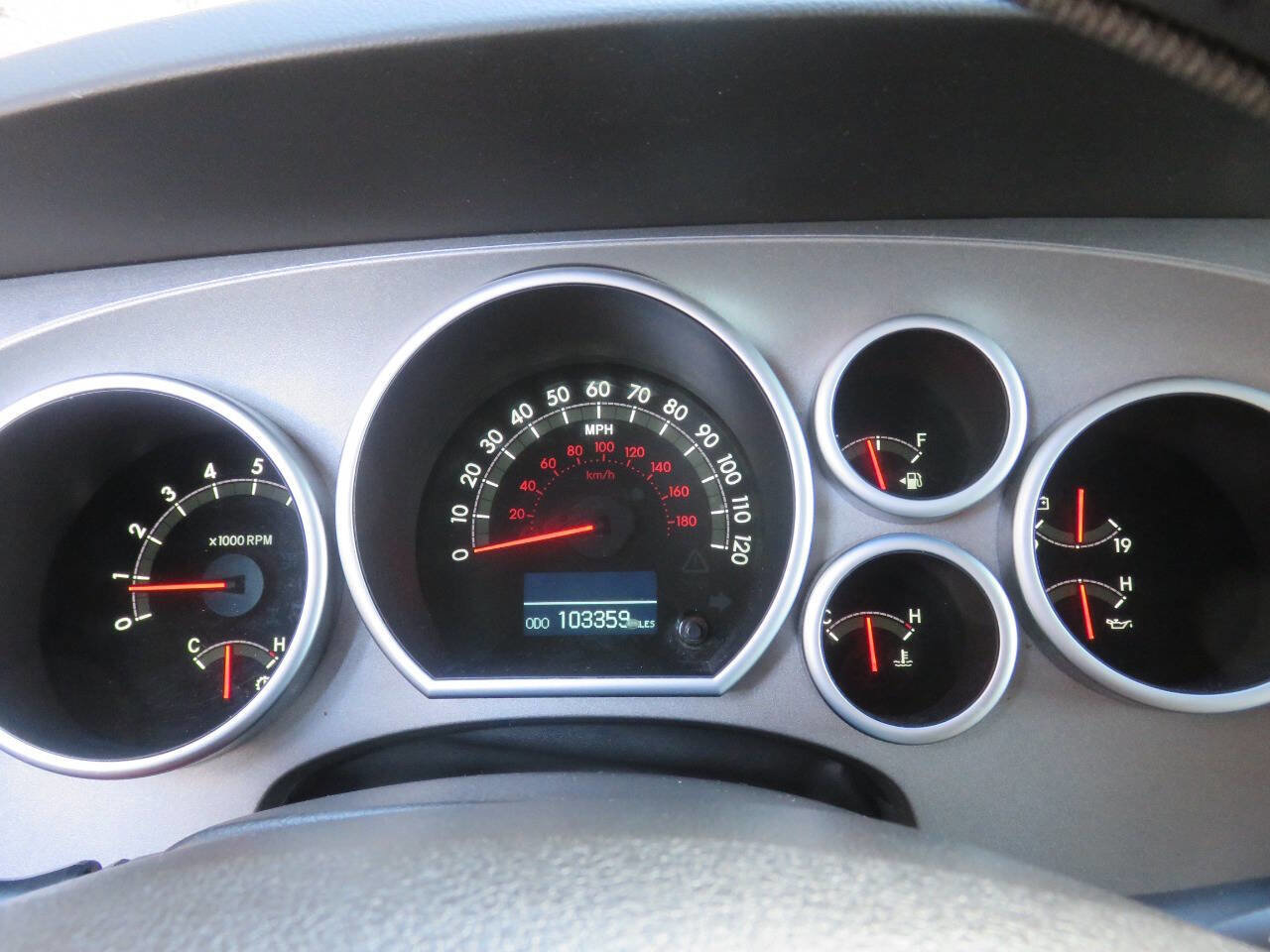 Used 2011 Toyota Sequoia Limited image 15