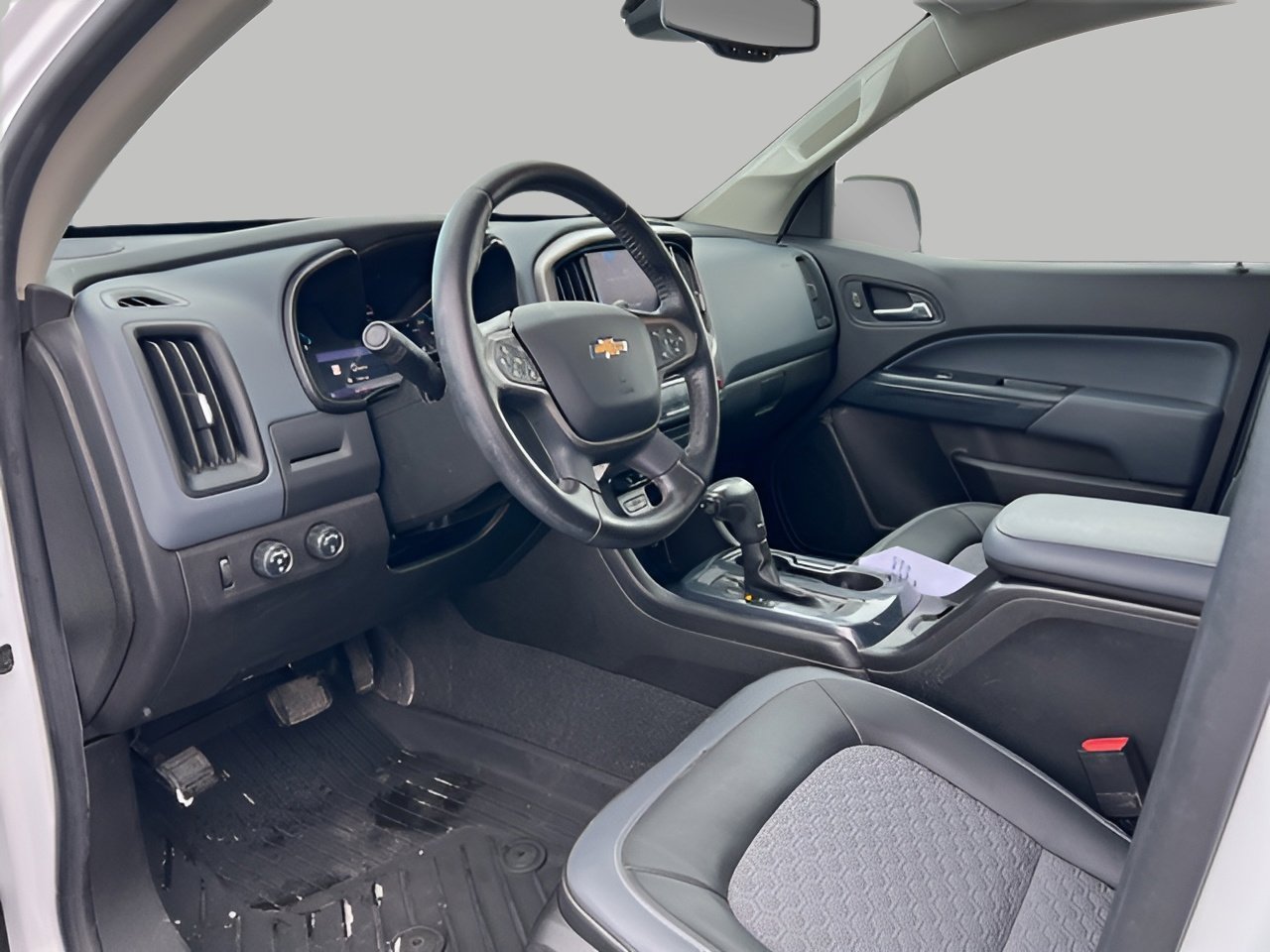 Used 2021 Chevrolet Colorado Z71 w/ LPO, Tonneau and Step Package image 26