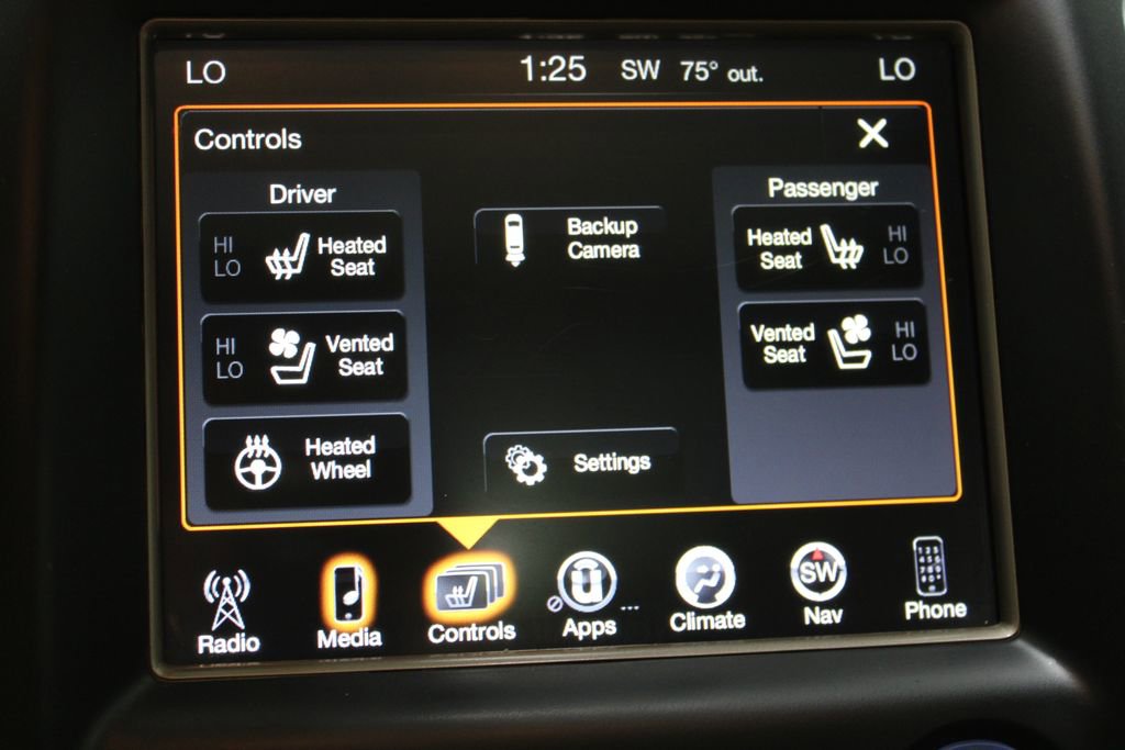 Used 2017 Jeep Grand Cherokee Summit image 45