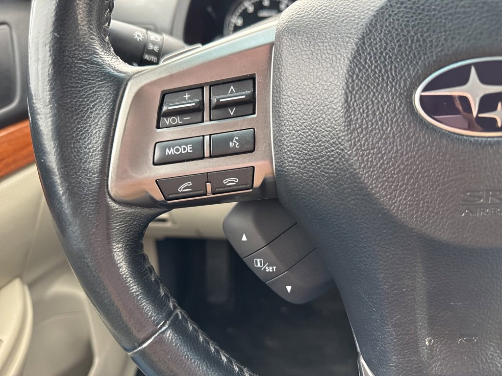 Used 2014 Subaru Outback 3.6R Limited image 31