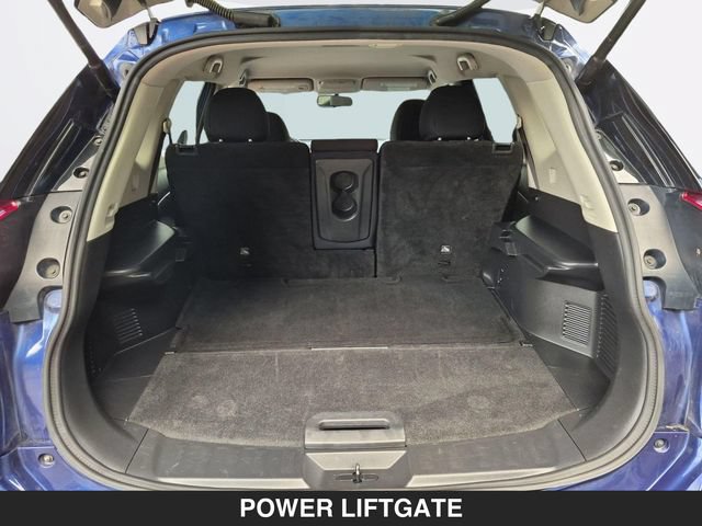 Used 2018 Nissan Rogue SV AWD/4WD image 29
