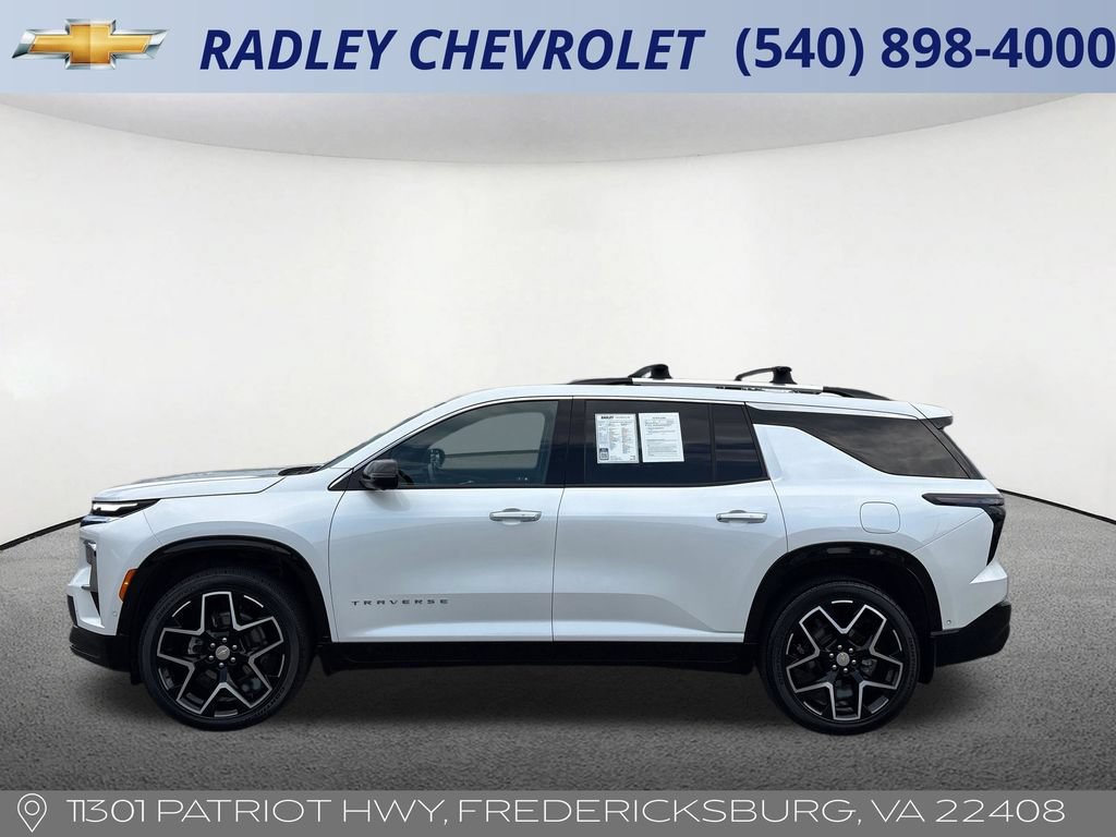 Used 2025 Chevrolet Traverse High Country w/ LPO, Floor Liner Package FWD image 18