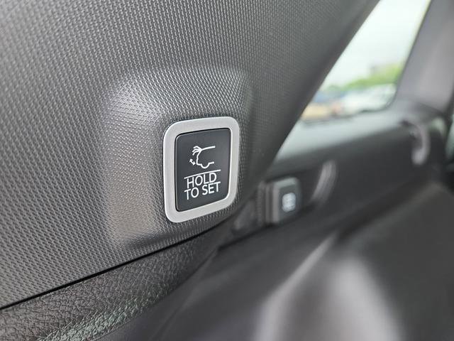 New 2025 Jeep Grand Cherokee Altitude AWD/4WD image 15