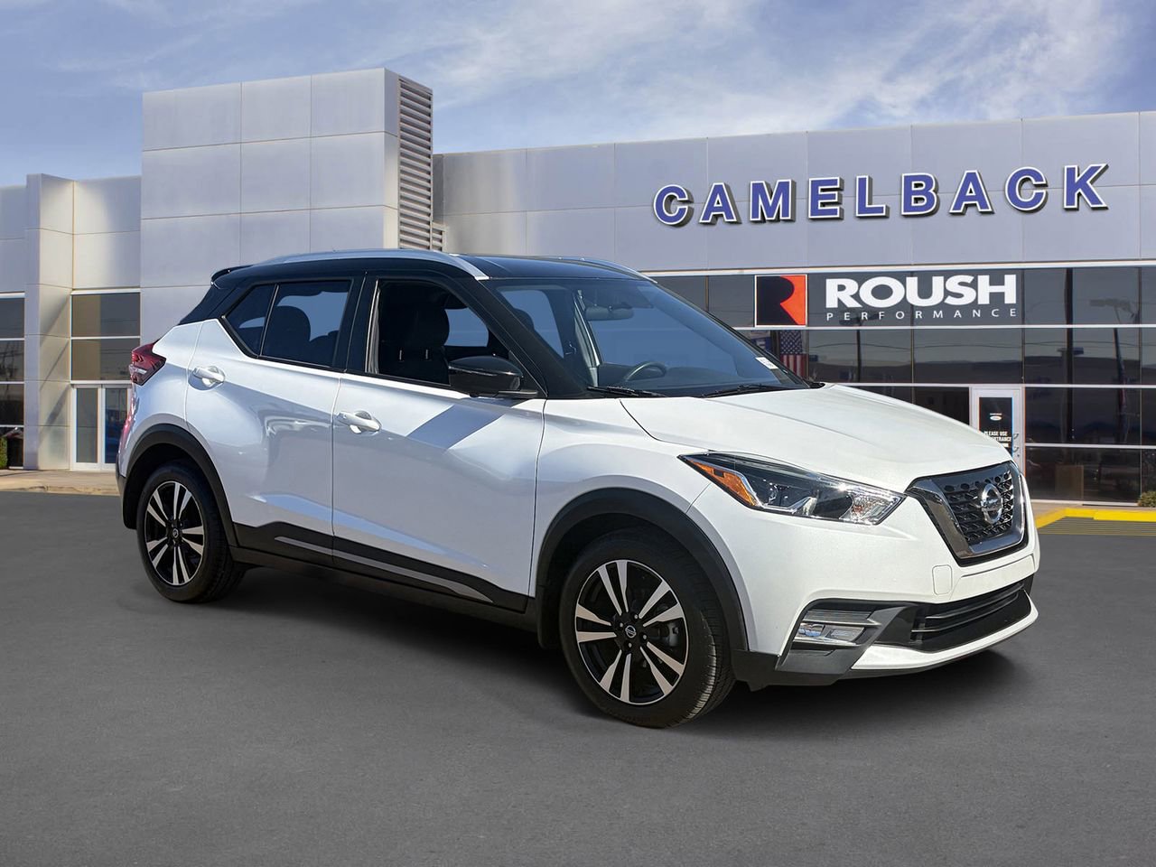 Used 2019 Nissan Kicks SR FWD image 8