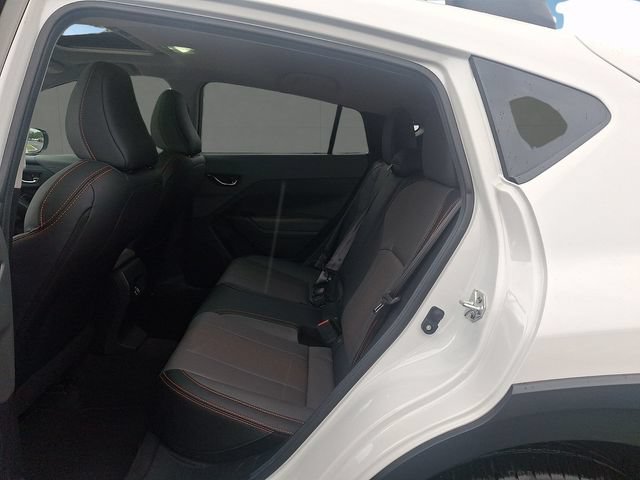 Used 2025 Subaru Crosstrek 2.5i Limited AWD/4WD image 10