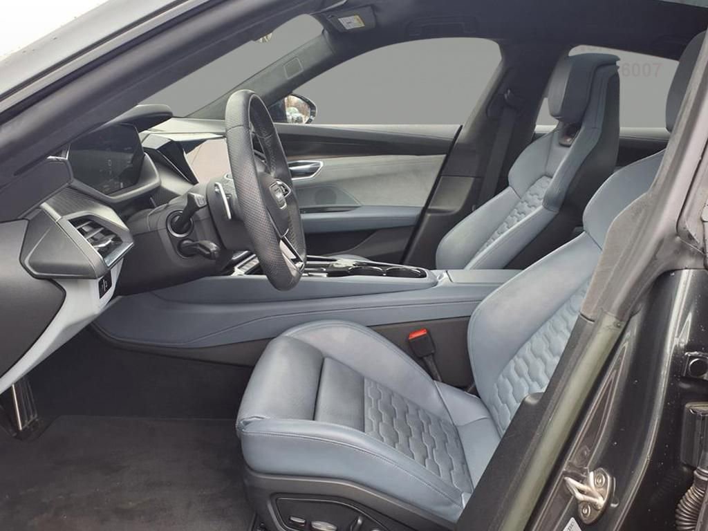 Used 2024 Audi RS e-tron GT image 8