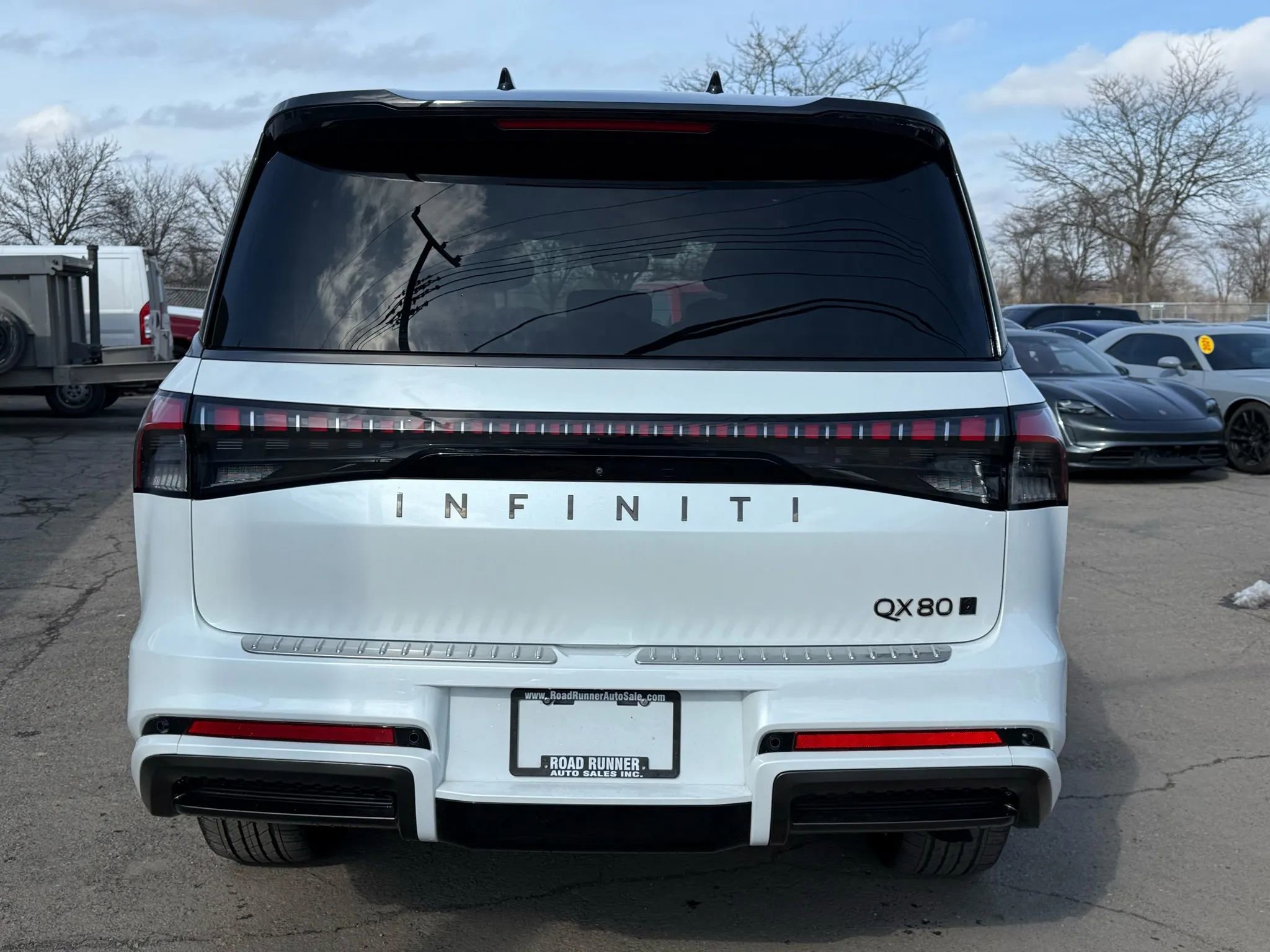 Used 2025 INFINITI QX80 Autograph image 9