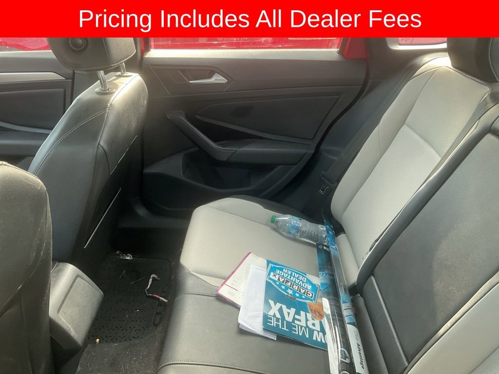 Used 2019 Volkswagen Jetta R-Line FWD image 9