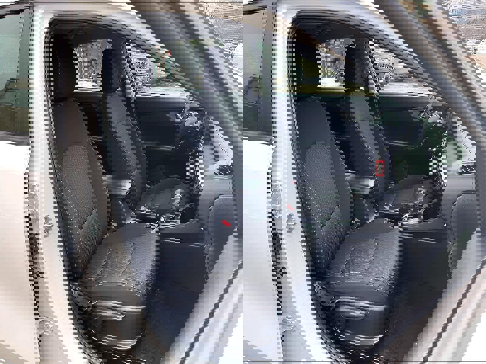 Used 2021 Kia Forte LXS image 11