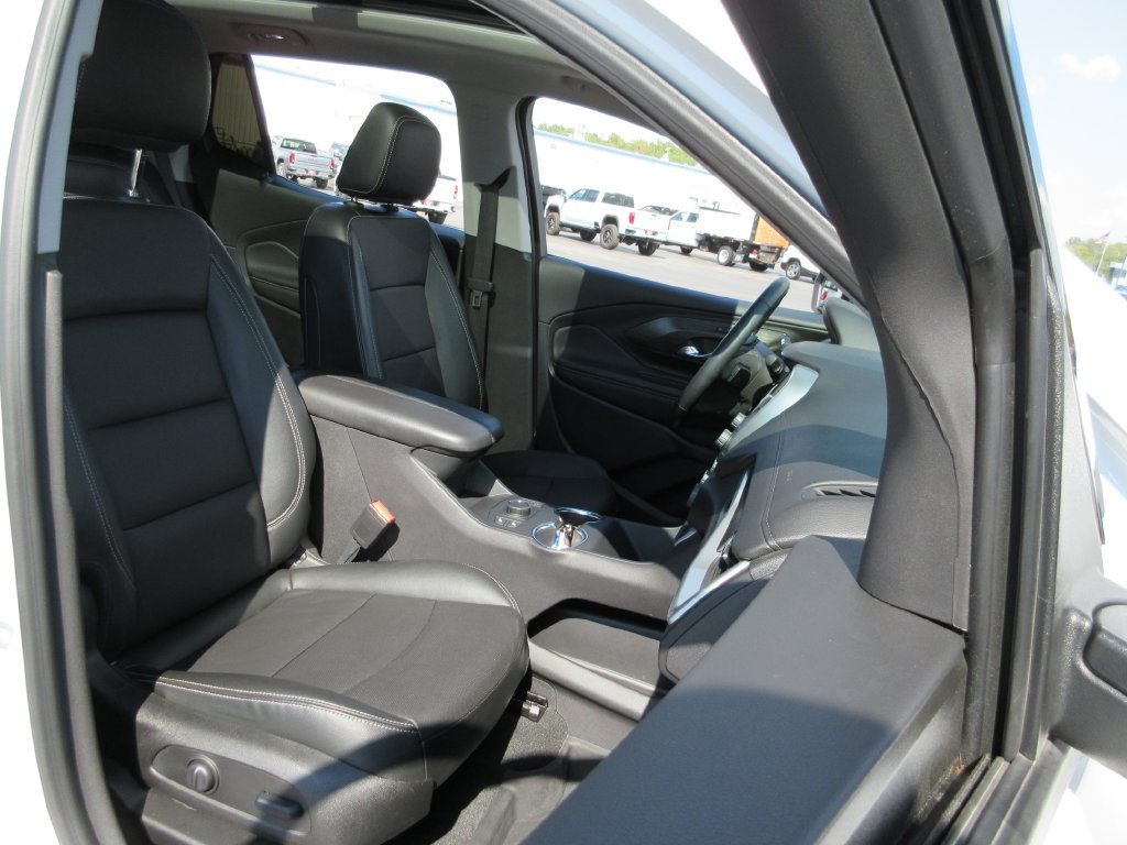 Certified 2024 GMC Terrain SLT w/ Elevation Edition AWD/4WD image 22