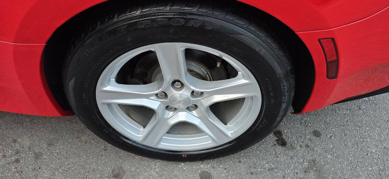 Used 2016 Chevrolet Camaro LT image 11