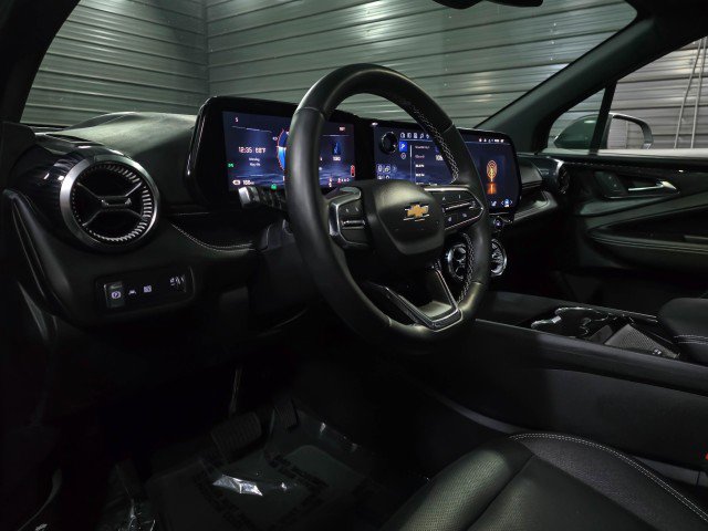 Used 2024 Chevrolet Blazer EV LT AWD/4WD image 10