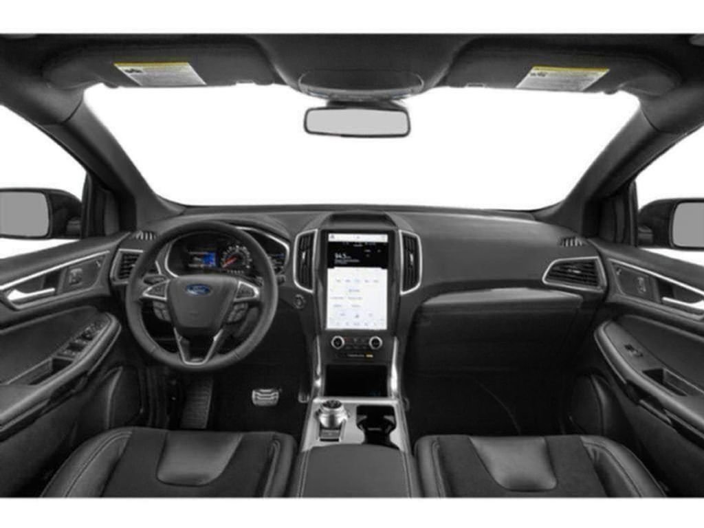 Used 2021 Ford Edge ST w/ Equipment Group 401A image 5