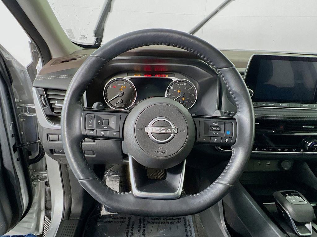 Used 2023 Nissan Rogue SV w/ SV Premium Package AWD/4WD image 10
