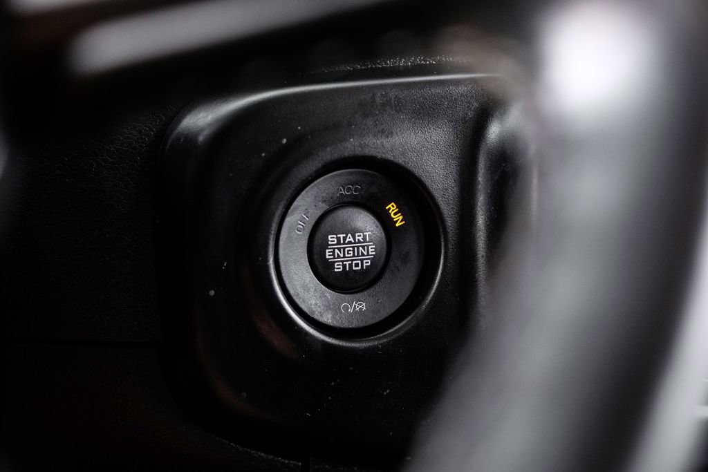 Used 2021 Jeep Wrangler Unlimited Sport image 17