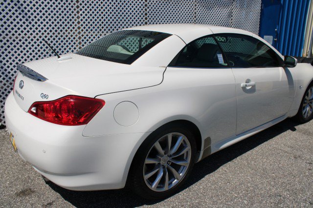 Used 2014 INFINITI Q60 Convertible w/ Premium Package RWD image 13