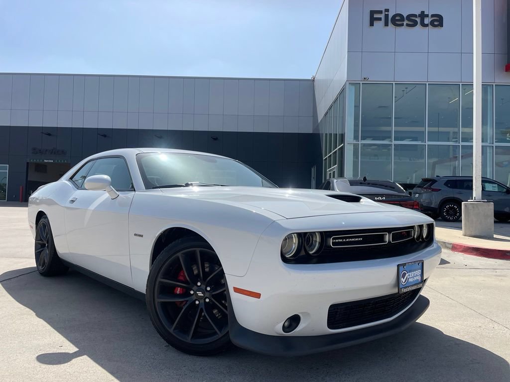 Used 2019 Dodge Challenger R/T w/ Performance Handling Group
