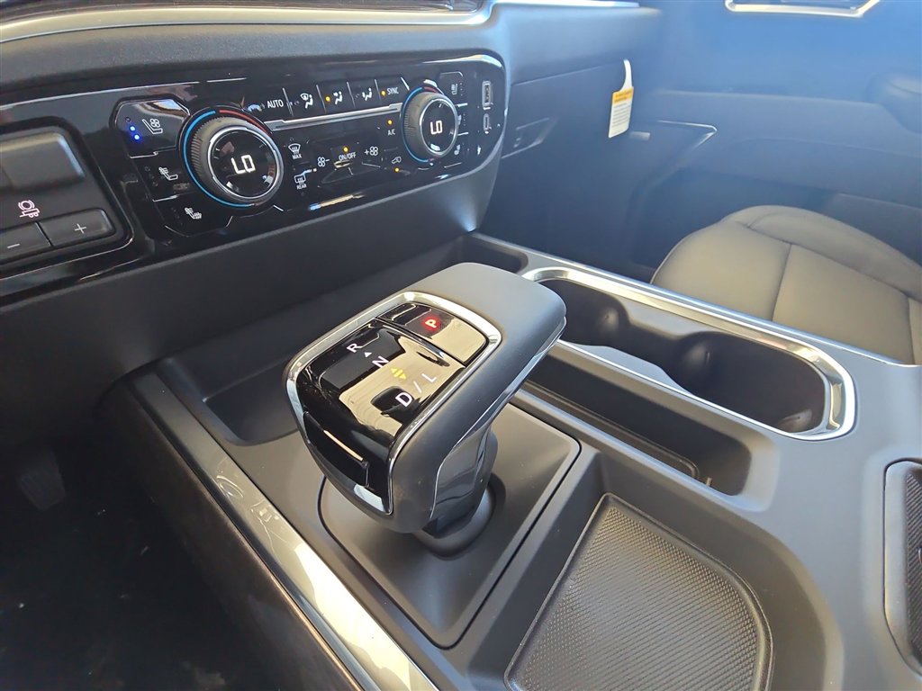 New 2026 Chevrolet Silverado 1500 LTZ w/ Z71 Off-Road Package image 16