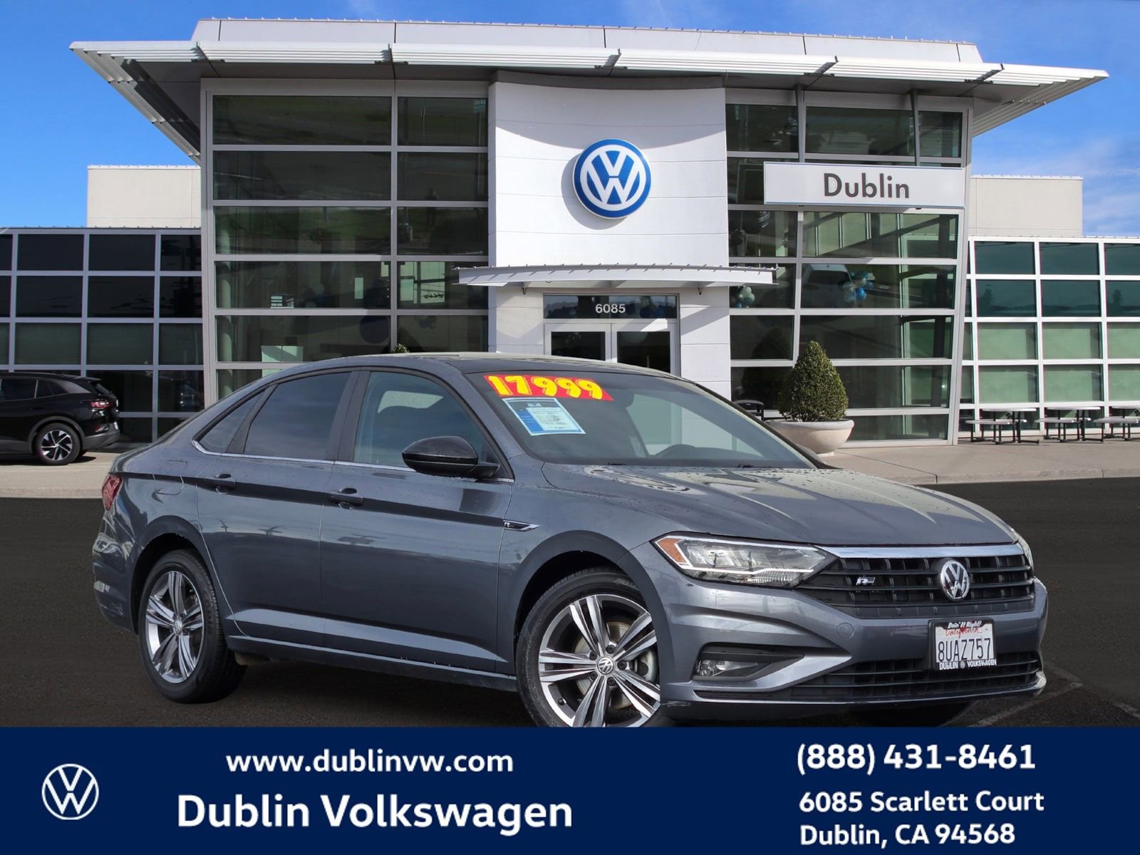 Certified 2020 Volkswagen Jetta R-Line w/ R-Line Cold Weather Package image 1