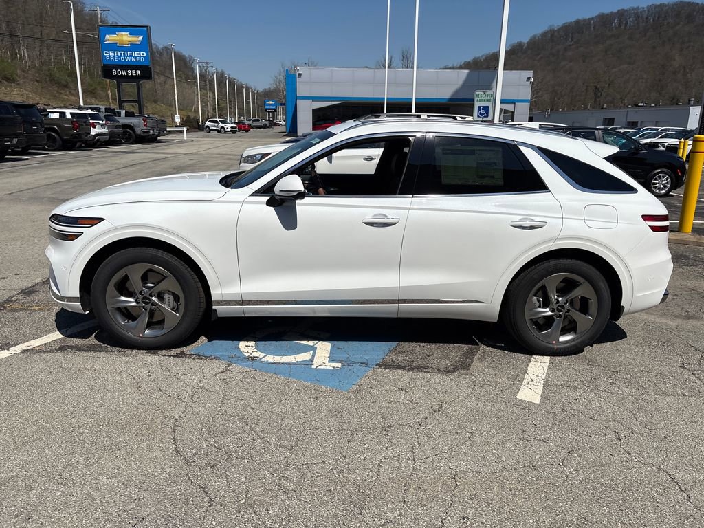 New 2026 Genesis GV70 2.5T Advanced image 2