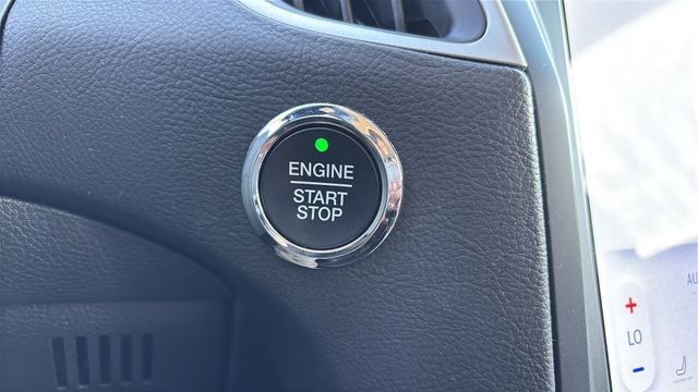 Used 2024 Ford Edge SEL AWD/4WD image 28