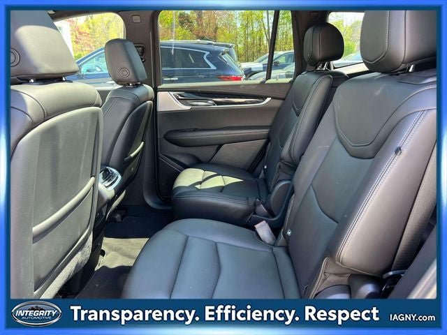 Used 2023 Cadillac XT6 Premium Luxury AWD/4WD image 12