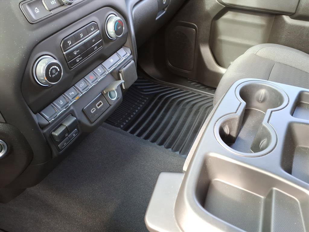 Certified 2025 Chevrolet Silverado 2500 Custom w/ Custom Value Package image 26