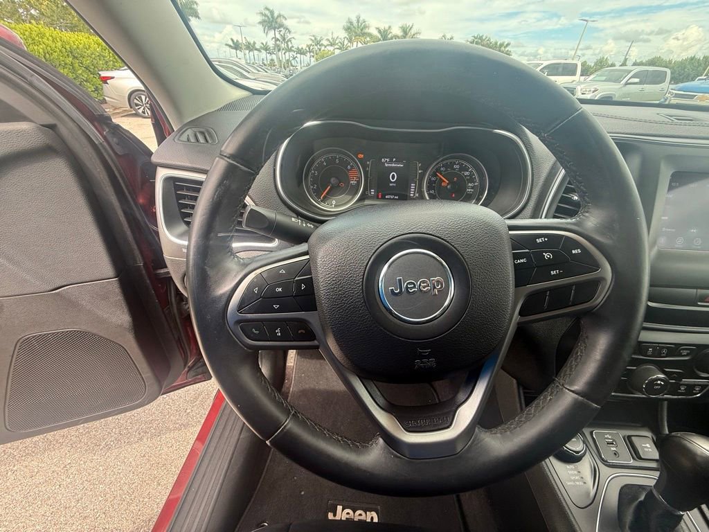 Certified 2019 Jeep Cherokee Latitude Plus image 22