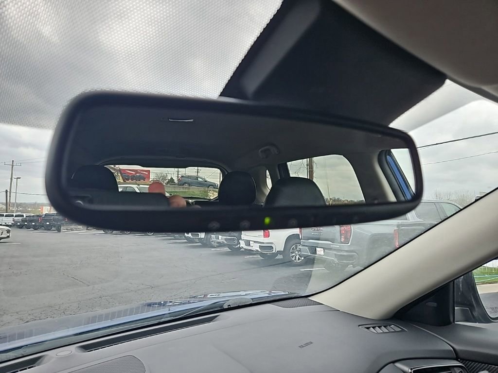 Used 2018 Nissan Rogue SL image 17